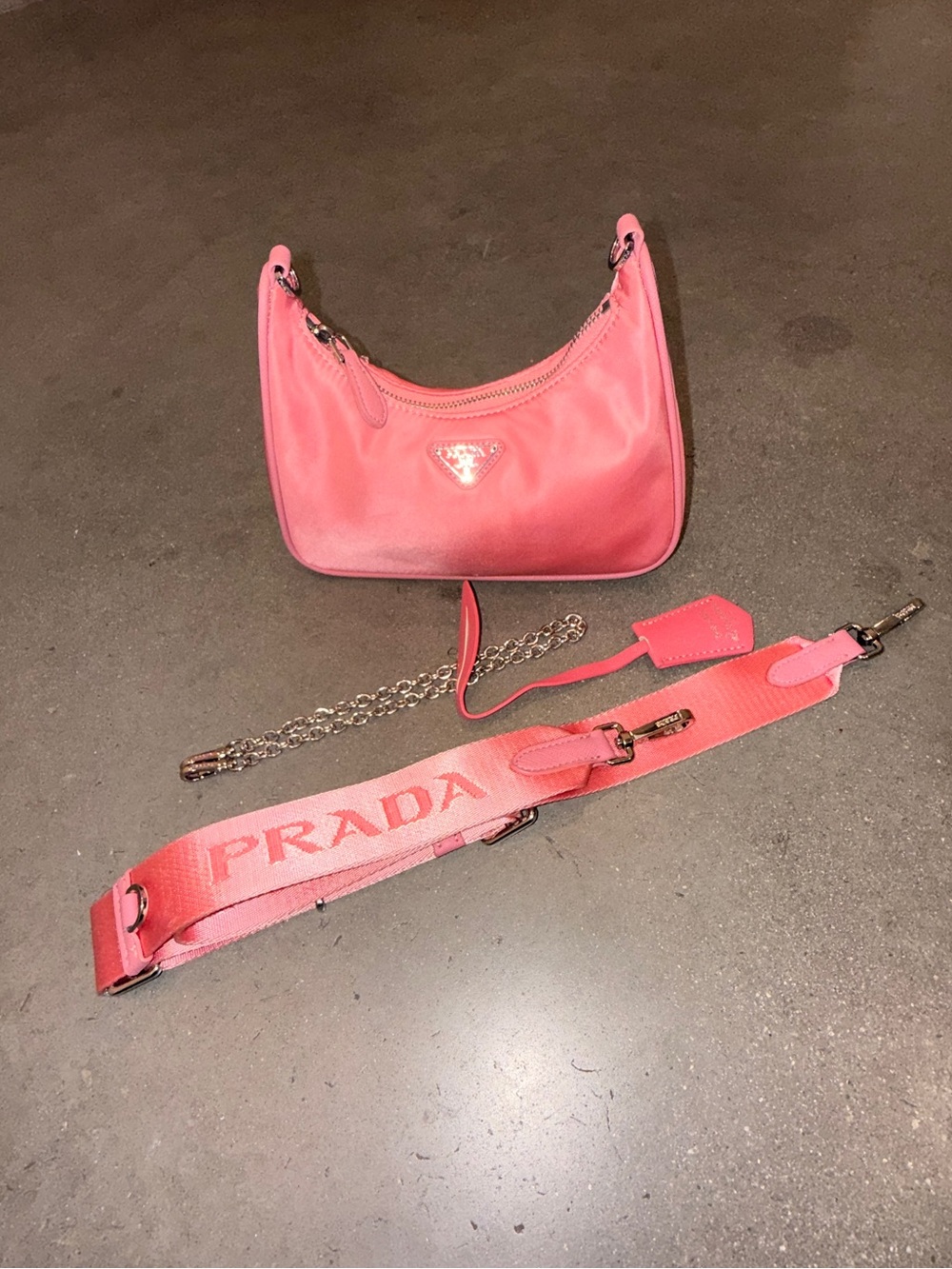 Prada 2005 Re-Edition Pink Nylon Bag no mini pouch